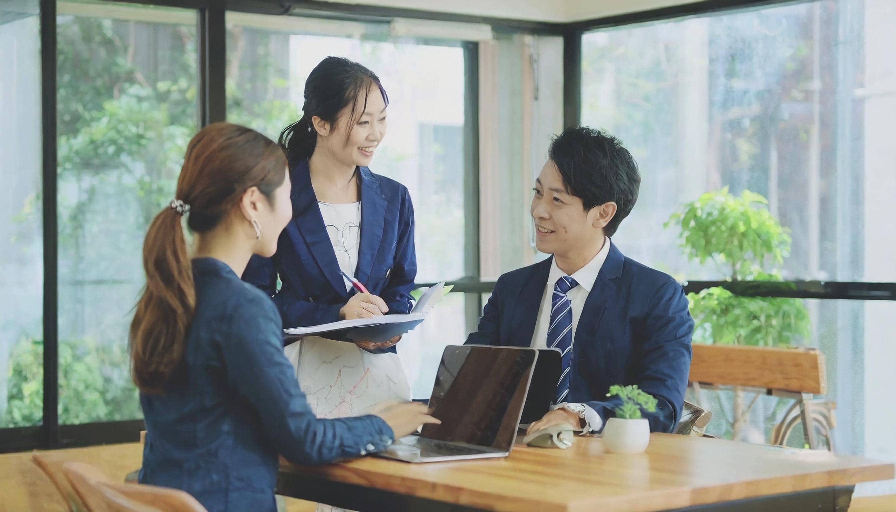 上層ページFVのメイン画像2