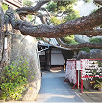 神社の一角