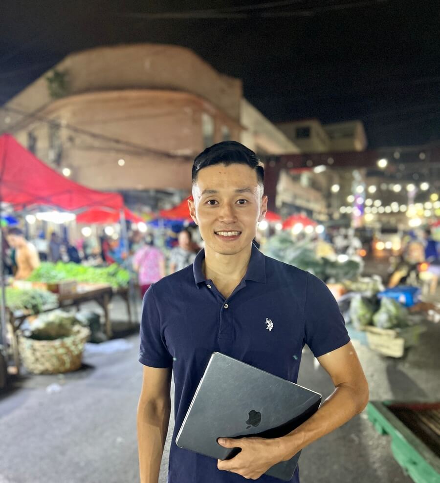 first-viewの背景画